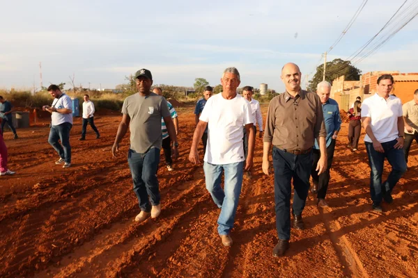 Governo de Minas investe R$ 48 milhões em obras de drenagem e asfaltamento em Uberlândia