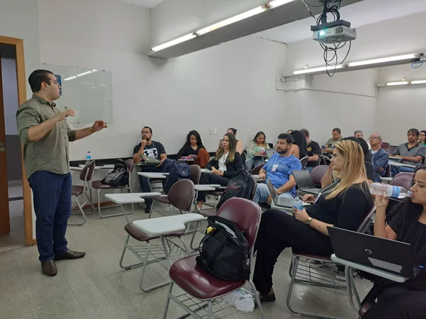Governo de Minas publica edital de Certificação Ocupacional de Diretor de Escola Estadual