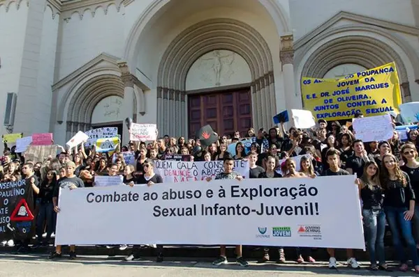 A estudante Juliana Elias participou de várias ações do Poupança Jovem em Pouso Alegre 