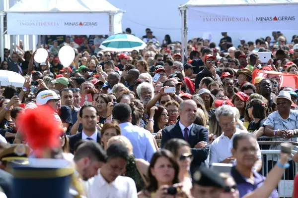Governador destacou a presença e a participação da população na festividade