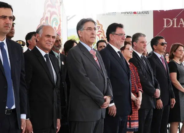 Governador Fernando Pimentel participa da solenidade de entrega da medalha do Dia de Minas