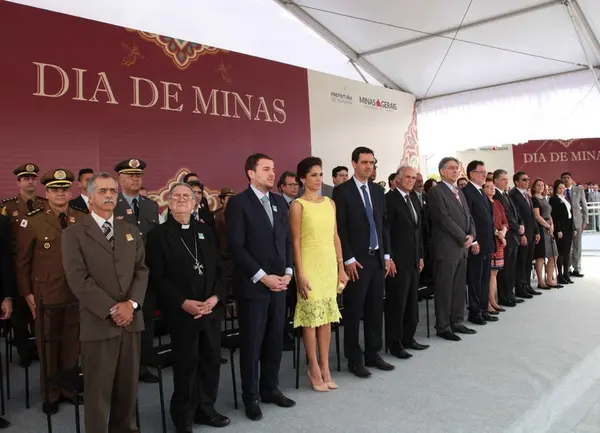 Governador Fernando Pimentel participa da solenidade de entrega da medalha do Dia de Minas
