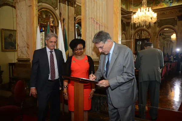 Cerimônia de assinatura da adesão de Minas Gerais ao Sistema Nacional de Promoção da Igualdade Racial
