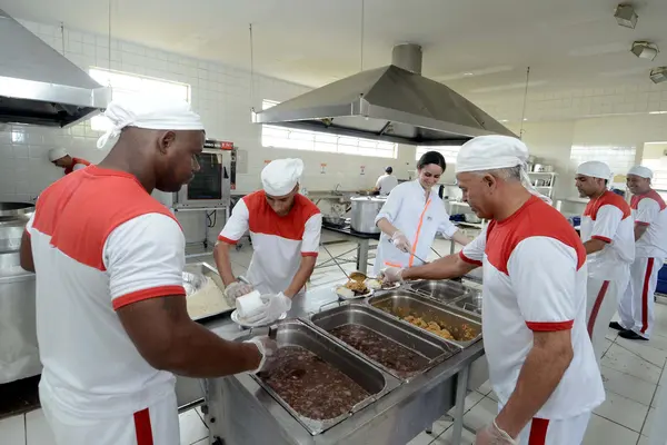 Detentos de Itajubá trabalham em ações sociais e de sustentabilidade do sistema prisional