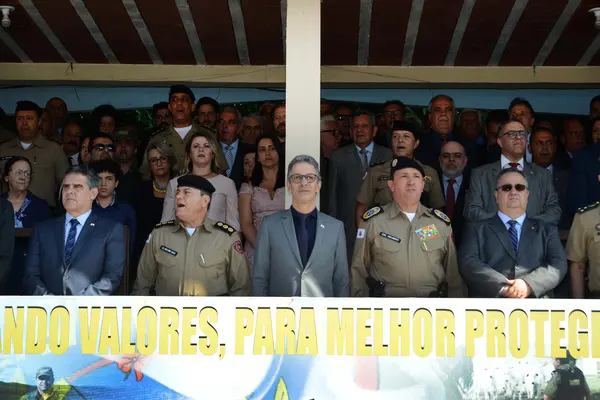 Romeu Zema participa da troca de comando-geral da Polícia Militar de Minas Gerais