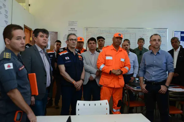 Em coletiva, governador defende punição dos responsáveis e ressarcimento rápido das vítimas de Brumadinho