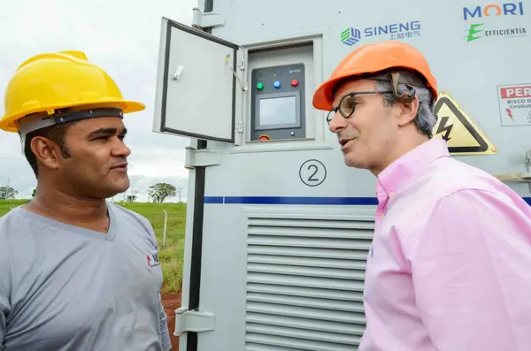 Romeu Zema vai a Jaíba e destaca importância do desenvolvimento agrário na região
