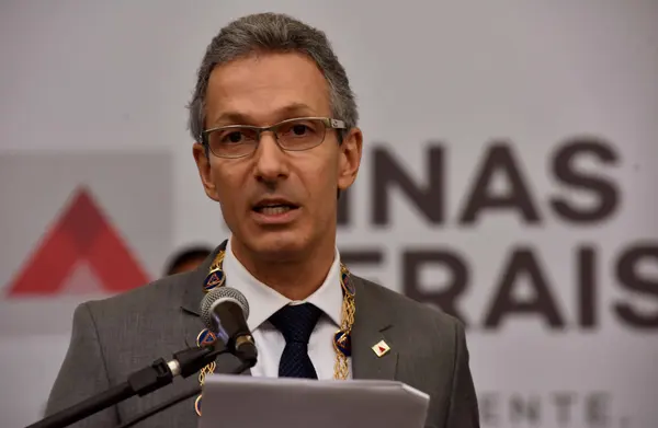 Romeu Zema entrega Medalha da Inconfidência e defende pacto entre os Poderes em prol de Minas Gerais