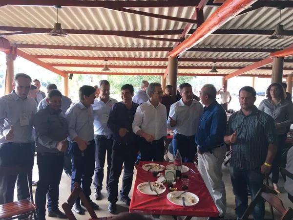 Almoço com prefeitos