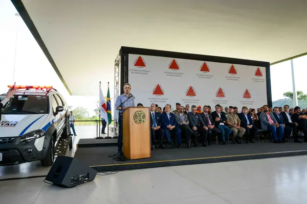 Governador entrega 625 novas viaturas para a Polícia Militar de 494 municípios de Minas Gerais