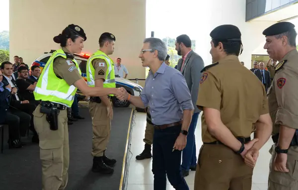 Governador entrega 625 novas viaturas para a Polícia Militar de 494 municípios de Minas Gerais