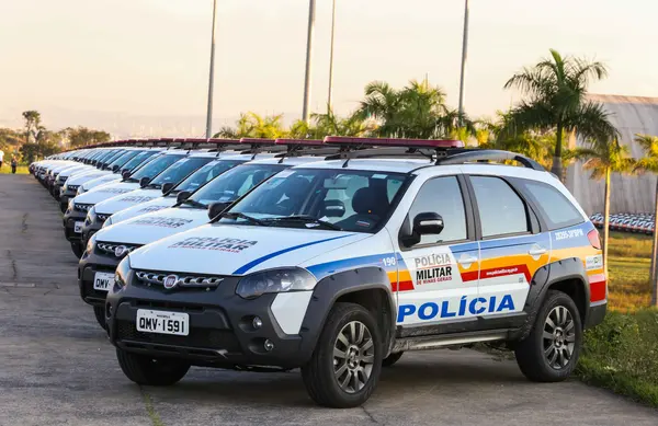 Governador entrega 625 novas viaturas para a Polícia Militar de 494 municípios de Minas Gerais