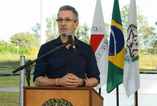 Governador entrega viaturas para o policiamento Rodoviário, de Meio Ambiente e para o Corpo de Bombeiros de Minas 