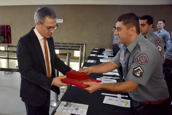 Romeu Zema participa do Dia Nacional do Bombeiro
