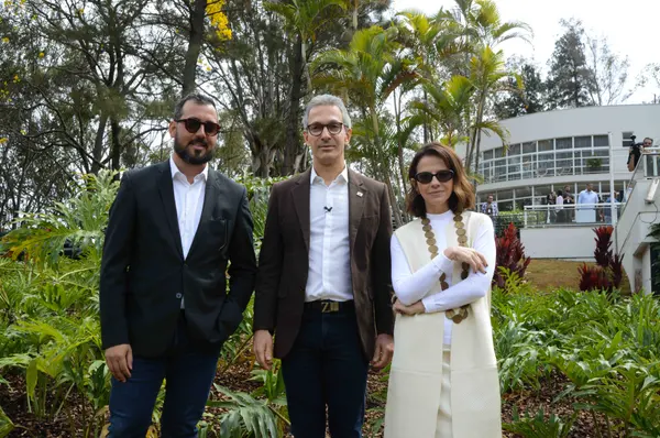 Romeu Zema visita instalações da Casacor, no Palácio das Mangabeiras
