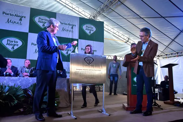 Governador Romeu Zema inaugura nova planta do Laticínios Porto Alegre, em Antônio Carlos