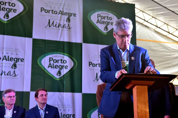 Governador Romeu Zema inaugura nova planta do Laticínios Porto Alegre, em Antônio Carlos