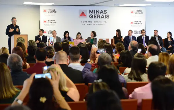 Governador anuncia segunda etapa do programa Mãos à Obra na Escola e libera R$ 28,7 mi em investimentos