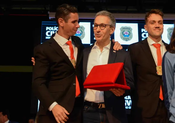 Romeu Zema participa de solenidade de formatura de 79 delegados de Polícia Civil