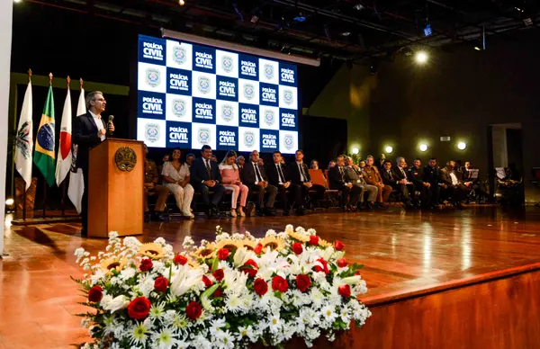 Romeu Zema participa de solenidade de formatura de 79 delegados de Polícia Civil