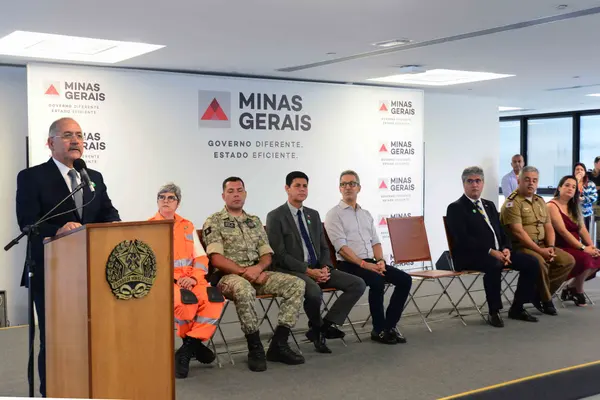 Romeu Zema entrega Selo Resgata a empresários que empregam mão de obra prisional