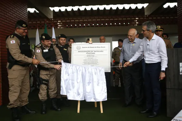 Governador inaugura batalhão da Polícia Militar para fortalecer combate à criminalidade no Triângulo