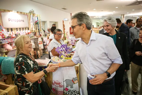 Governador prestigia artesãos em maior evento do setor na América Latina