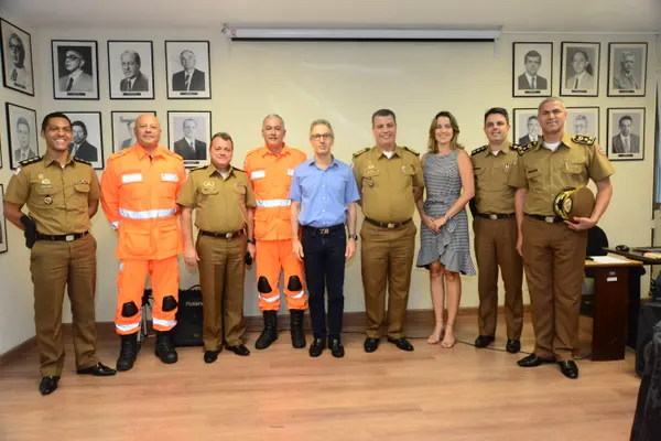 Romeu Zema acompanha os trabalhos do novo módulo do Plano de Desenvolvimento de Lideranças