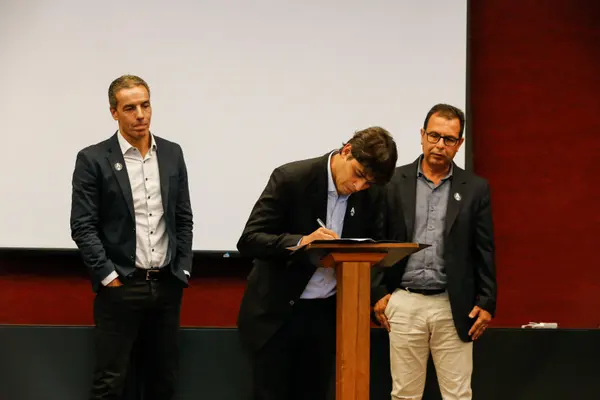 Apresentação do Planejamento Estratégico dos Governos de Minas Gerais e do Espírito Santo
