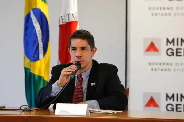 Secretaria de Saúde realiza coletiva de imprensa virtual sobre situação do coronavírus