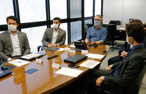 Romeu Zema se reúne com empresários para debater atualizações do plano Minas Consciente