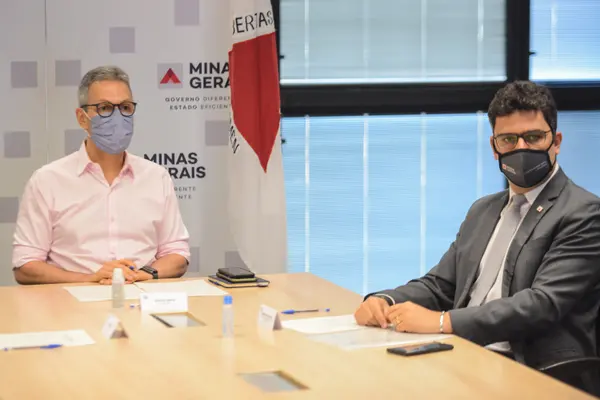 Romeu Zema participa do lançamento da Rede Mineira de Integridade