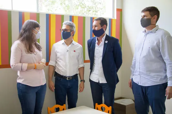Visita à fábrica de móveis Líder