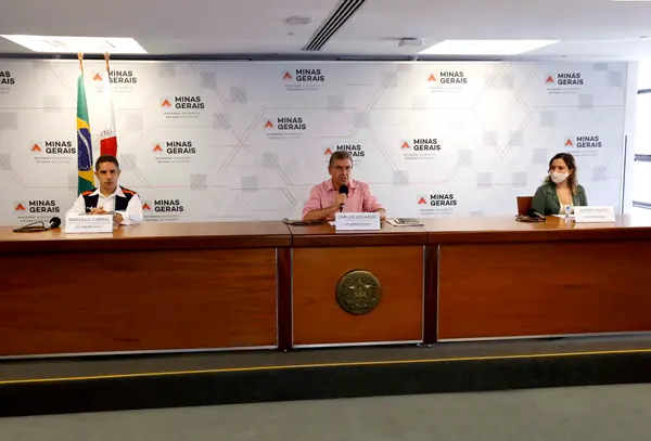 Entrevista coletiva - Secretaria de Estado de Saúde