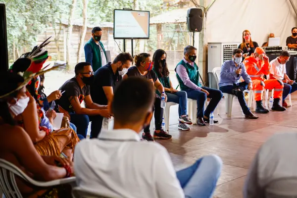 Reunião com integrantes das comunidades atingidas pelo rompimento de barragem em Brumadinho