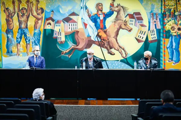 Governador Romeu Zema participa de posse do novo presidente do Tribunal de Contas de MG