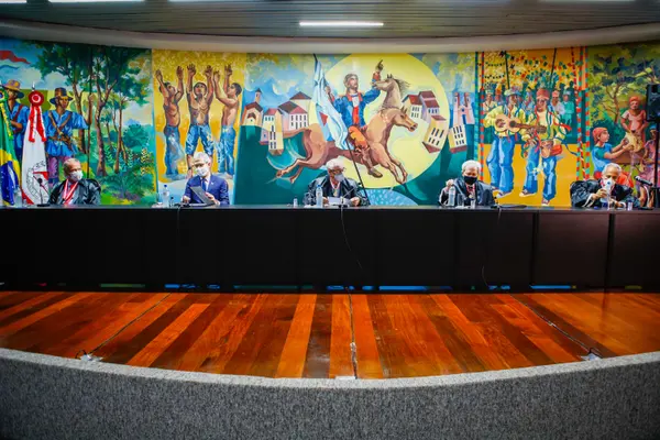 Governador Romeu Zema participa de posse do novo presidente do Tribunal de Contas de MG