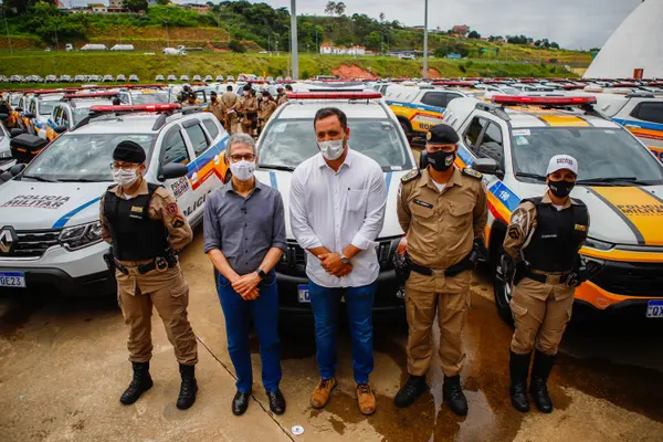 Romeu Zema entrega 645 viaturas para a Polícia Militar de Minas Gerais