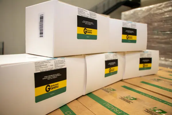 Chegada de medicamentos para o kit intubação - 1/5/2021