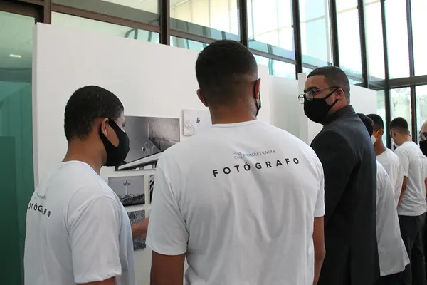 Jovens em medida socioeducativa realizam exposição em Sete Lagoas