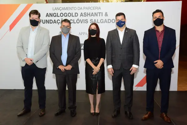 Governador em exercício participa da solenidade de lançamento da parceria entre a AngloGold Ashanti e a Fundação Clóvis Salgado