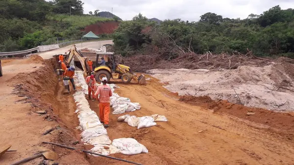 DER-MG já atendeu mais de 700 ocorrências causadas pelas chuvas nas rodovias estaduais em 2022 