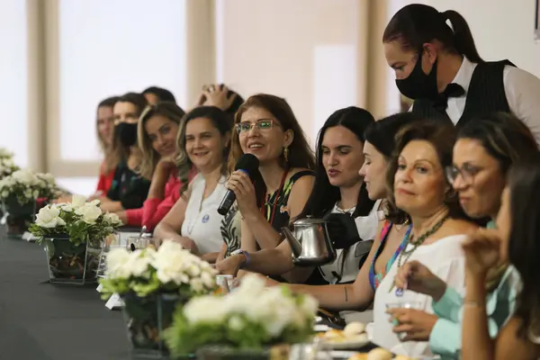 Governador se reúne com mulheres que ocupam cargos de liderança no Governo de Minas