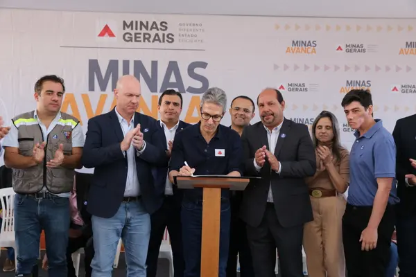 Inauguração do Sistema São Francisco e Assinatura de Ordem de Serviço para implantação e melhoramento do Contorno Leste de Montes Claros
