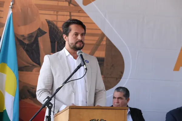 Inauguração do Sistema São Francisco e Assinatura de Ordem de Serviço para implantação e melhoramento do Contorno Leste de Montes Claros