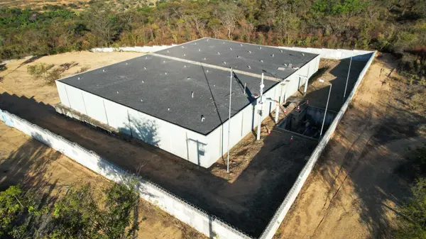 Reservatório de água de Januária que recebe água tratada do rio São Francisco