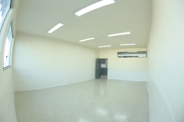 Nova Serrana, no Centro-Oeste, ganha novo prédio escolar