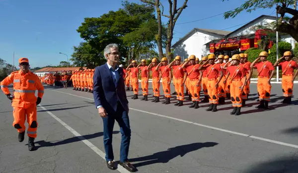Governo entrega sede definitiva da Academia dos Bombeiros na Pampulha