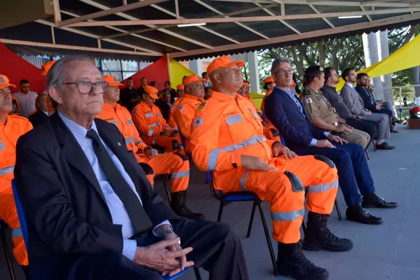 Governo entrega sede definitiva da Academia dos Bombeiros na Pampulha