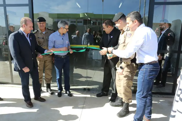 Inauguração da sede do 59º batalhão e entrega de viaturas